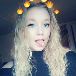 Meet your Posher, Ariana